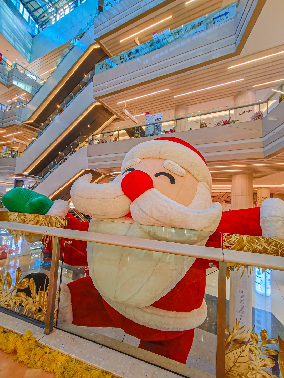 天津！打卡最大的绝美变色圣诞树🎅