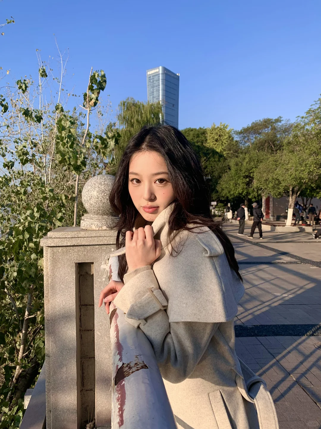 江边走走～