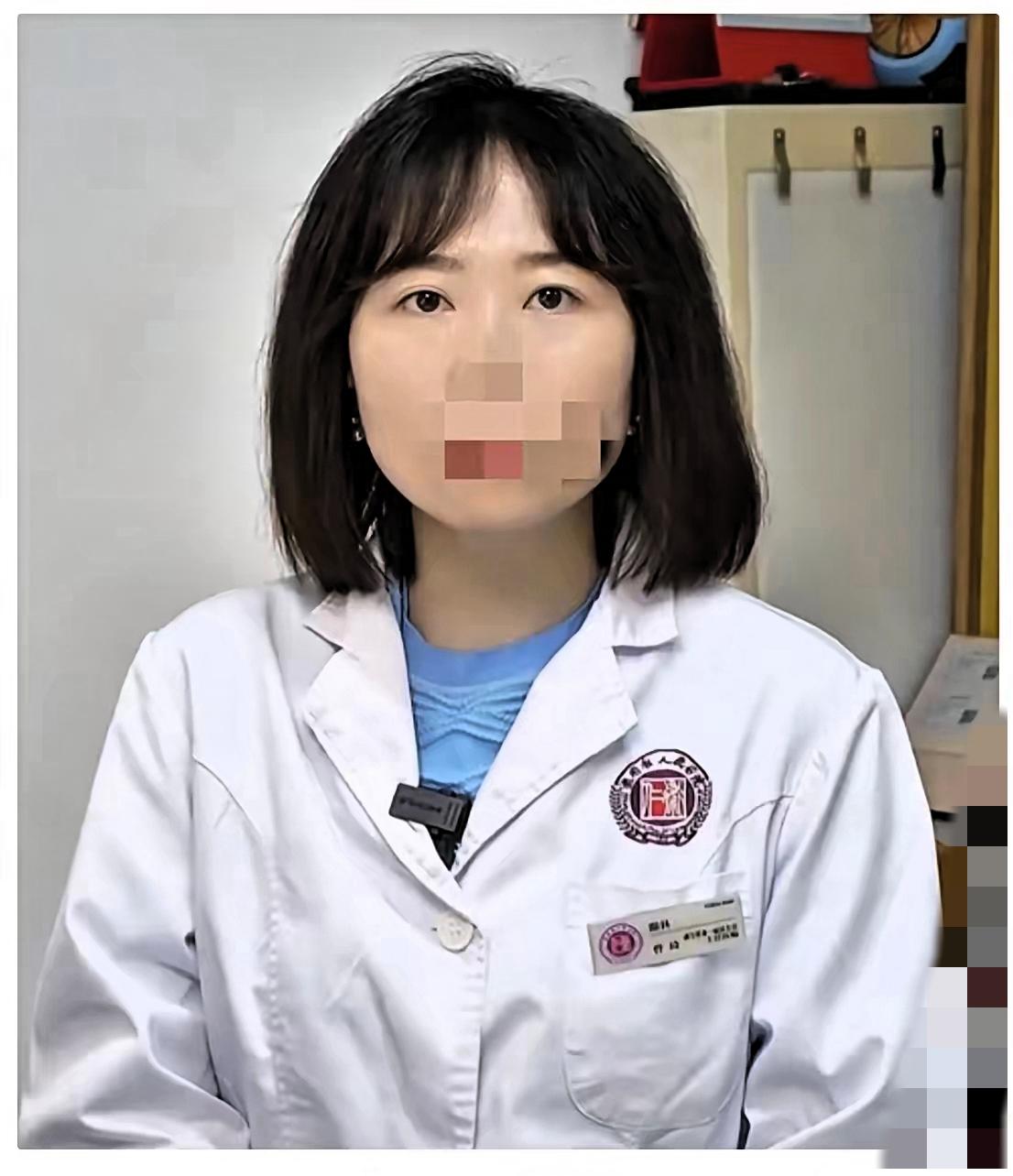 停职致患者失明！湖南医生复职：隐私不该成为医疗资源的“绊脚石”
 
谁能想到，一