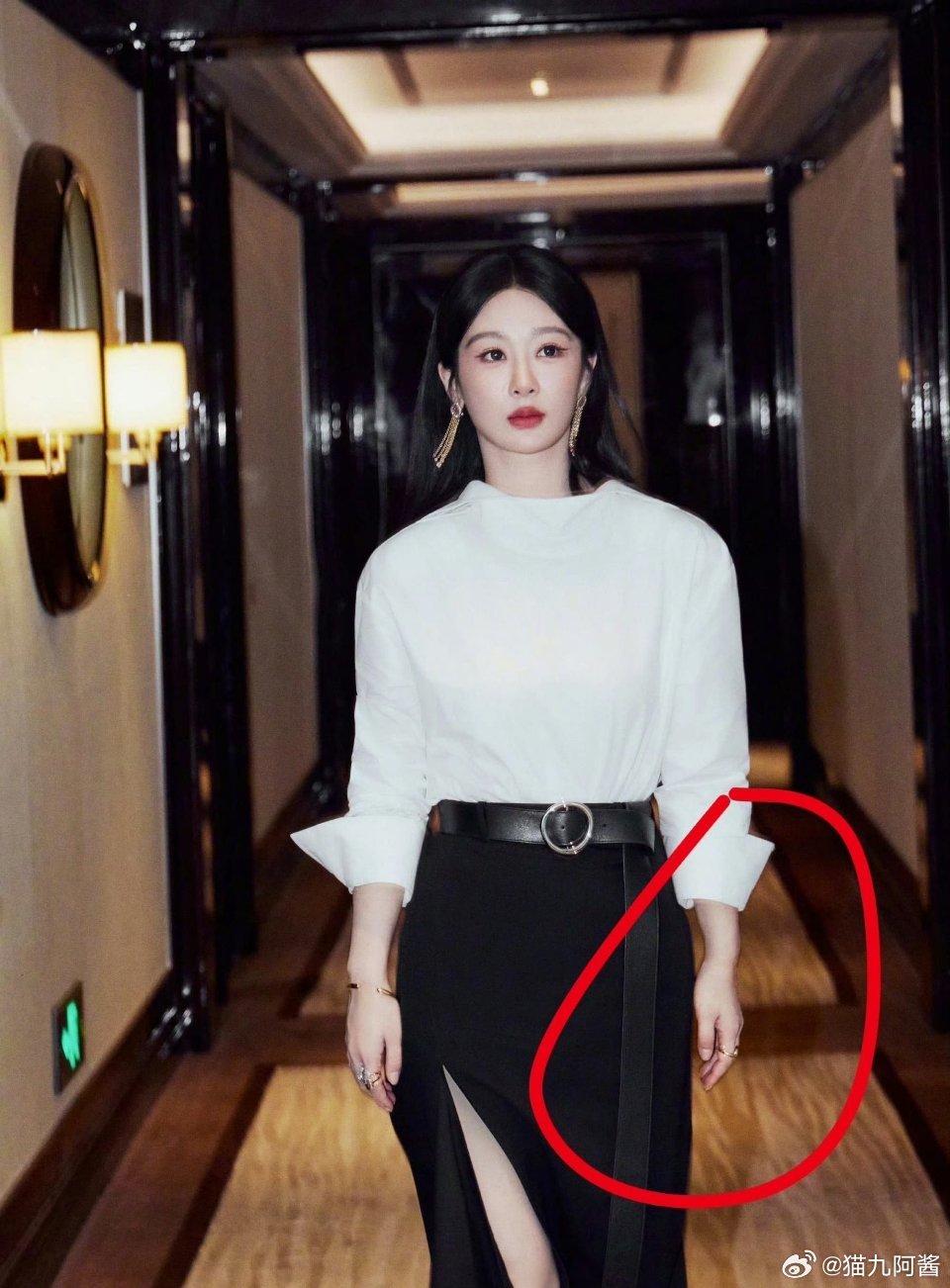 拿着老紫付的工资就这么干事儿？！喂🐶了赶紧走 ​​​