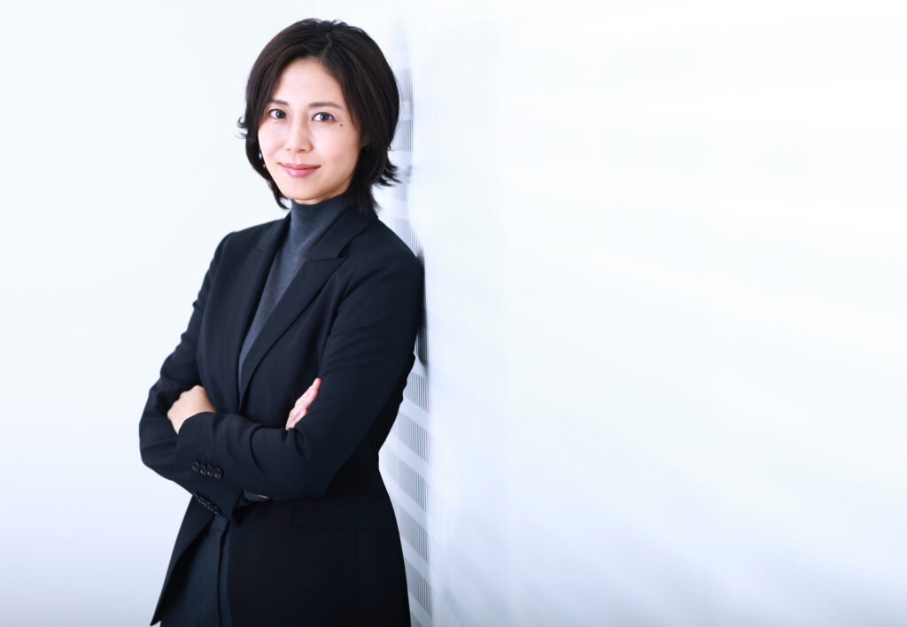 日娱新闻松岛菜菜子 松岛菜菜子 日媒《cocorone》采访美图。 