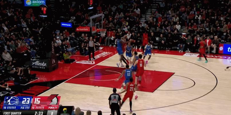 连续5场被DNP的杨瀚森，首节替补出战，砍下4分2篮板1助攻1抢断！终于等到杨瀚