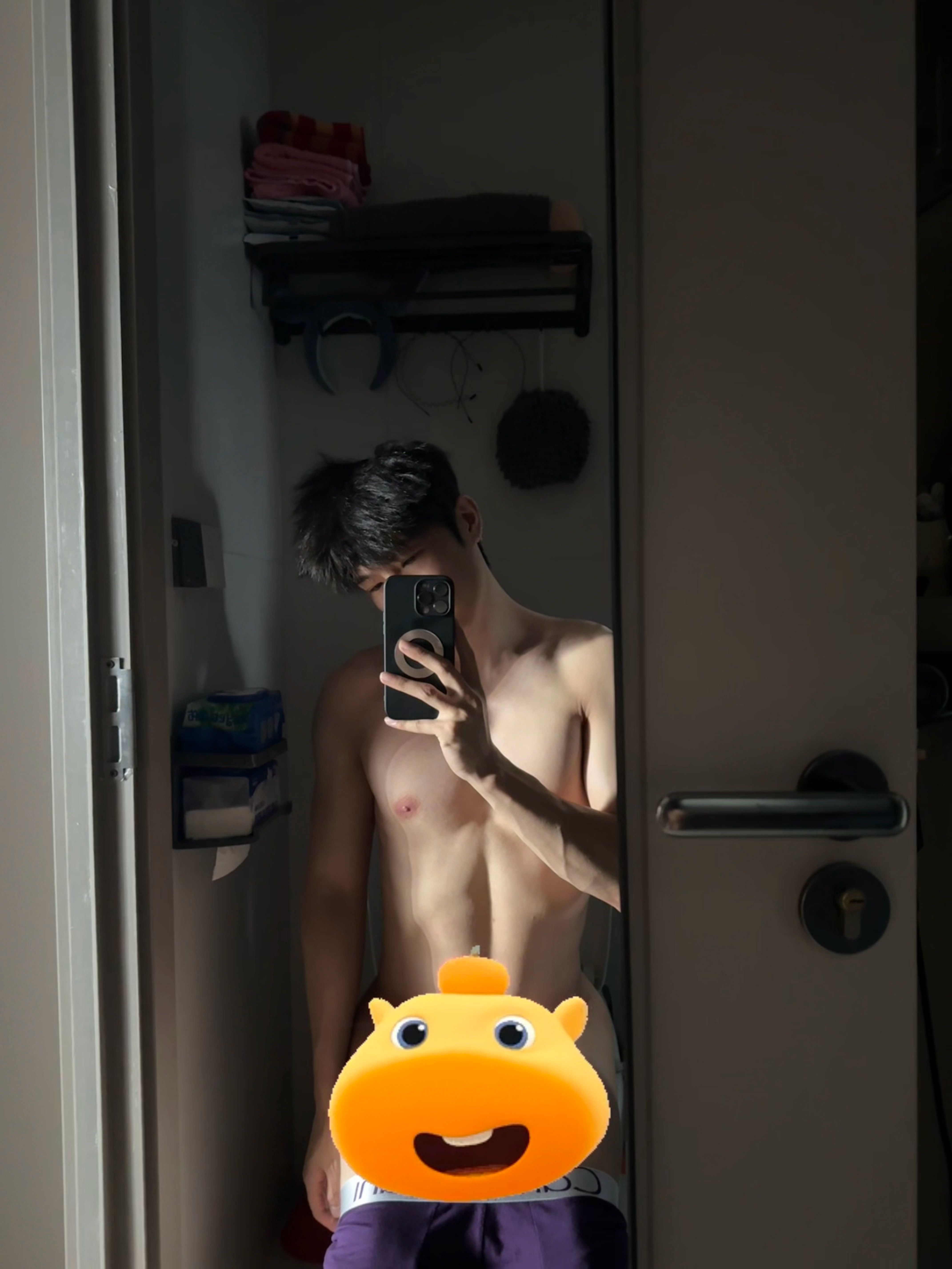 安了个门后镜打开刚好对着🚽 ​​​