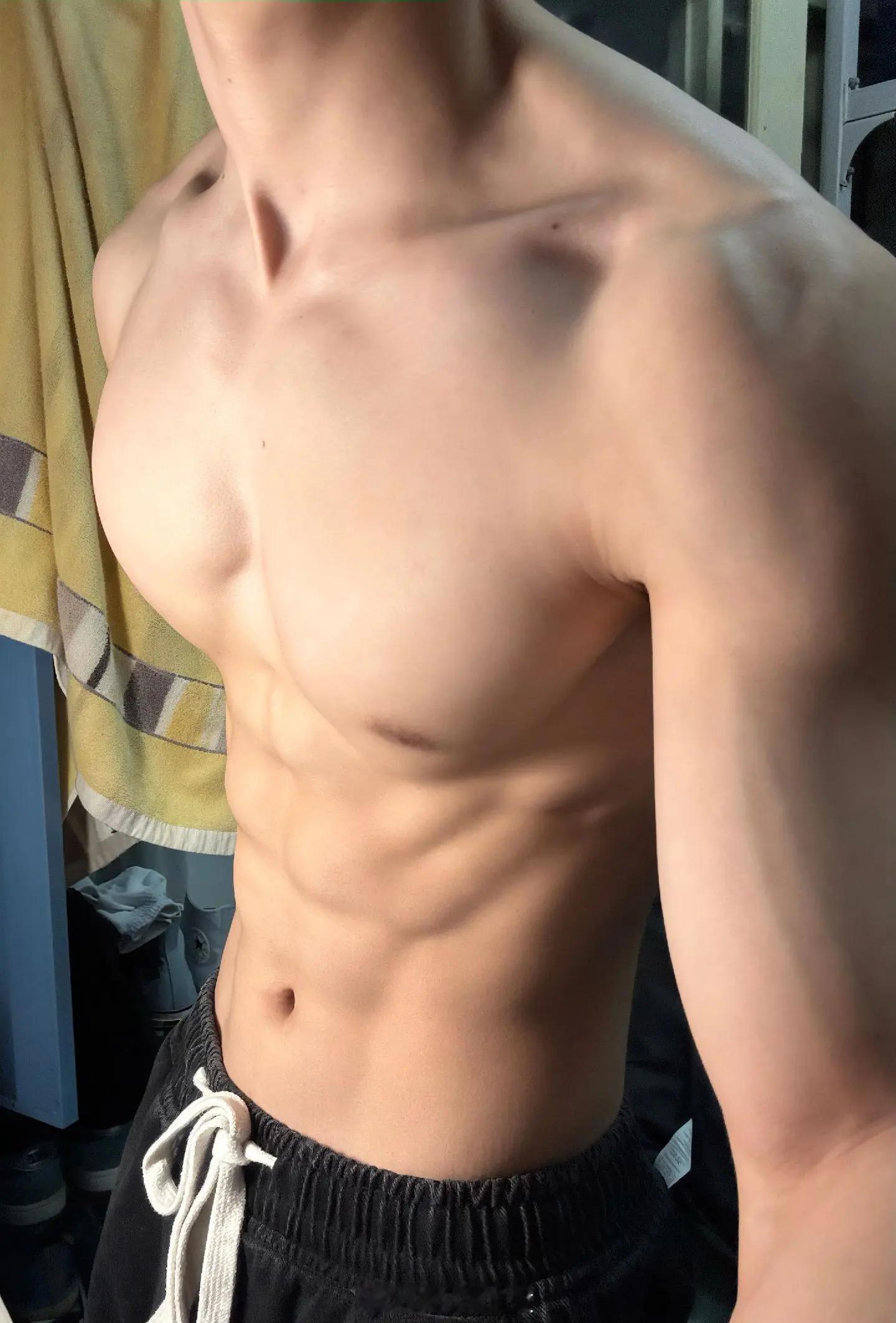 这个身材我可以[doge] 