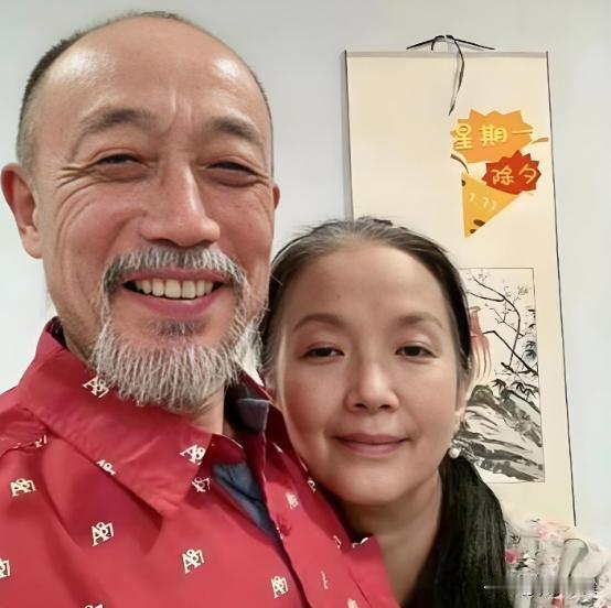 11月26日，孙海英在社交平台再度发文称：我们移民美国，并不是不爱国，是因为在国
