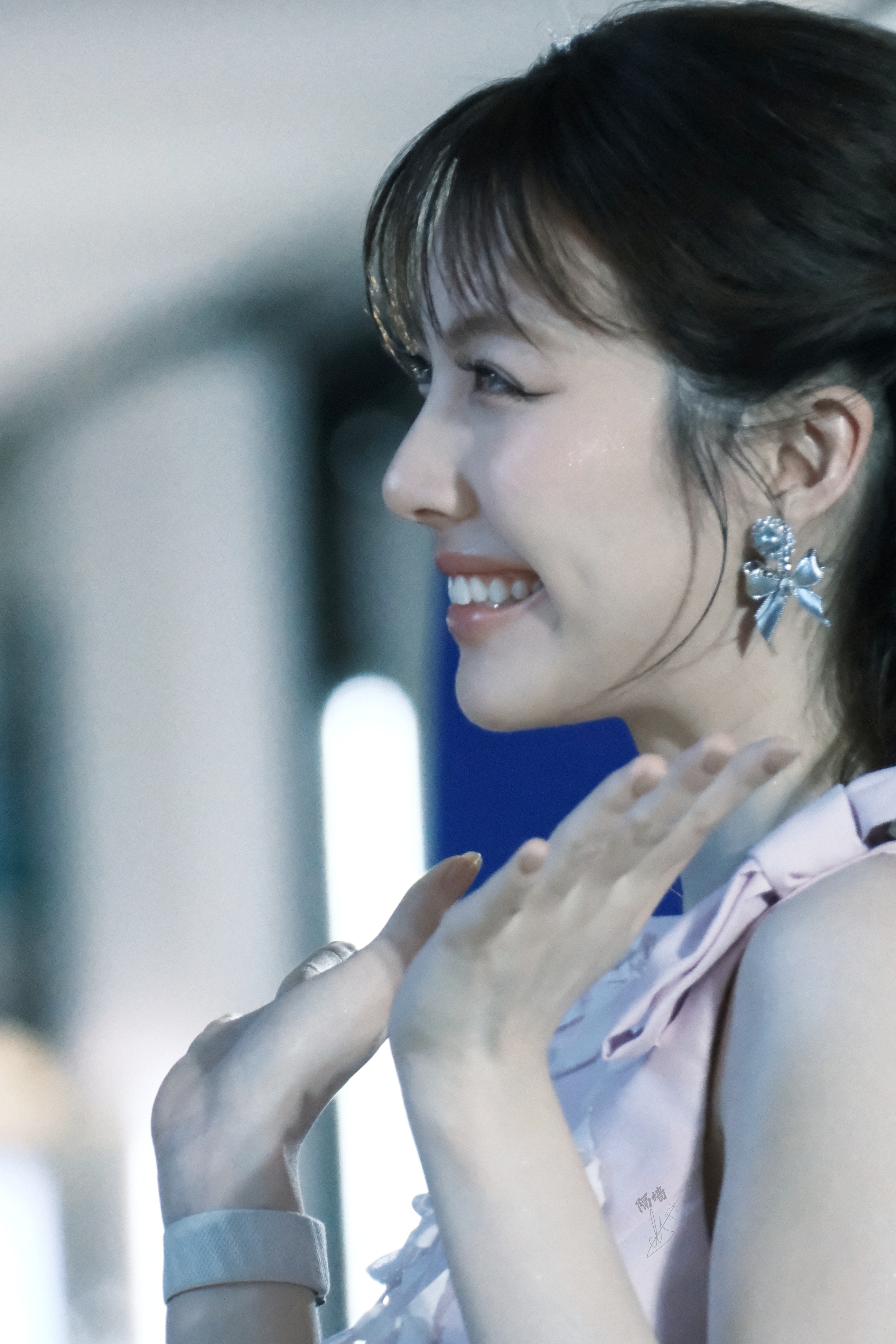 lingorm lingorm 女孩，你笑起来酒窝好甜