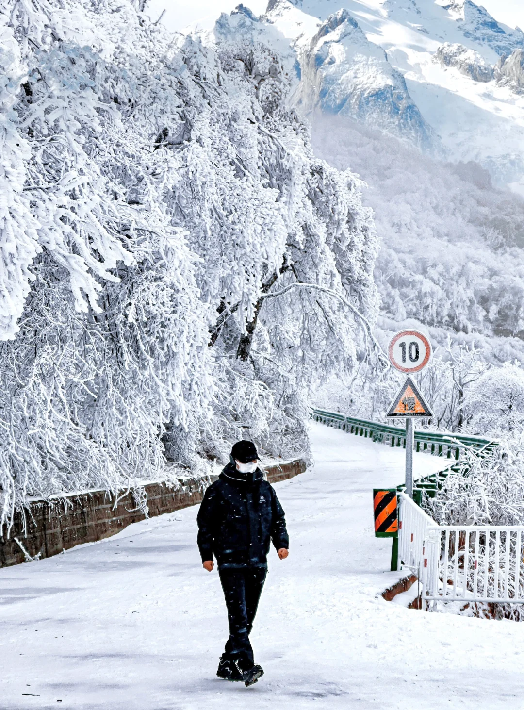 雪人节⛄️雪凇、雾凇直接美成了仙境！！