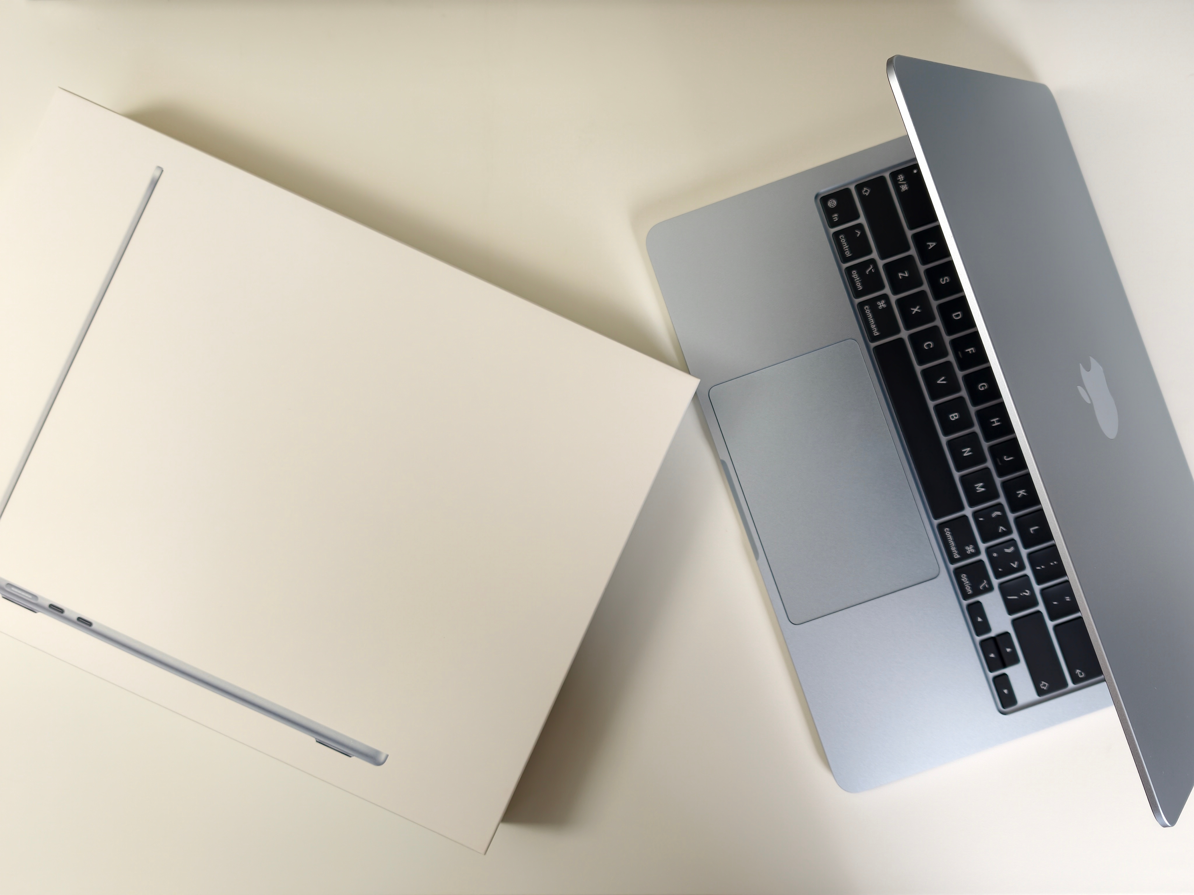 早知道，还得是AIR