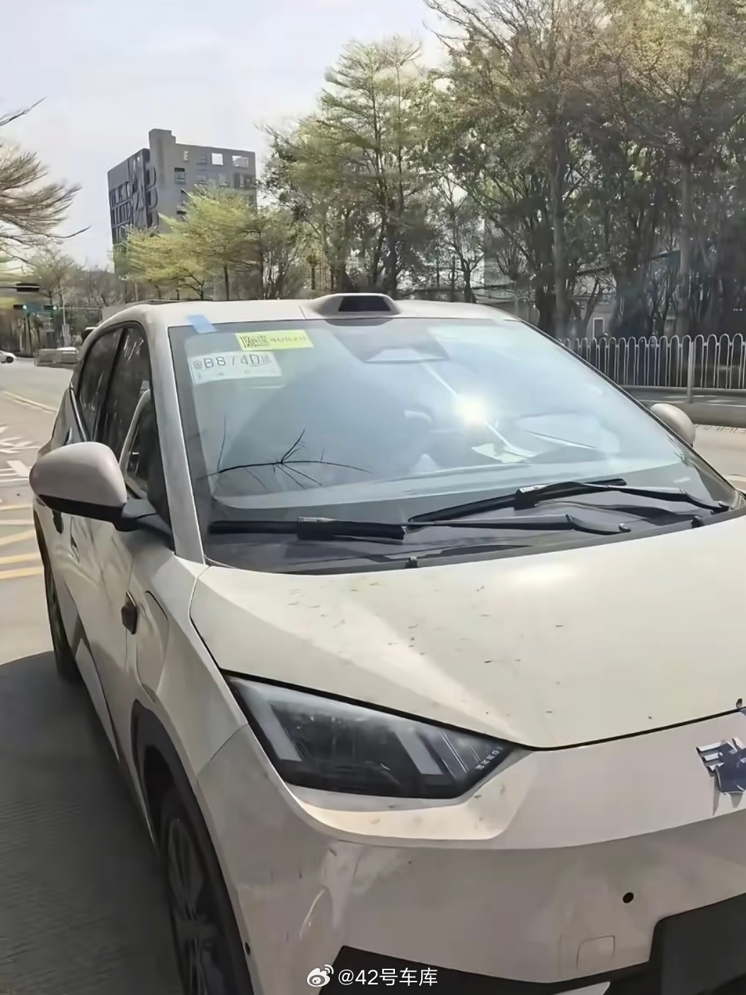 比亚迪海鸥，居然也加强了激光雷达，一个 5 万 6 万的小车还能有高阶城区辅助驾