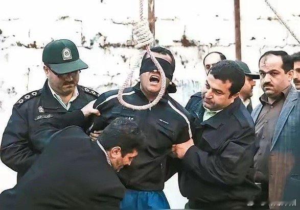 我们需立足客观事实与国家主权原则，对这一事件进行理性看待。伊朗作为拥有完整主权的