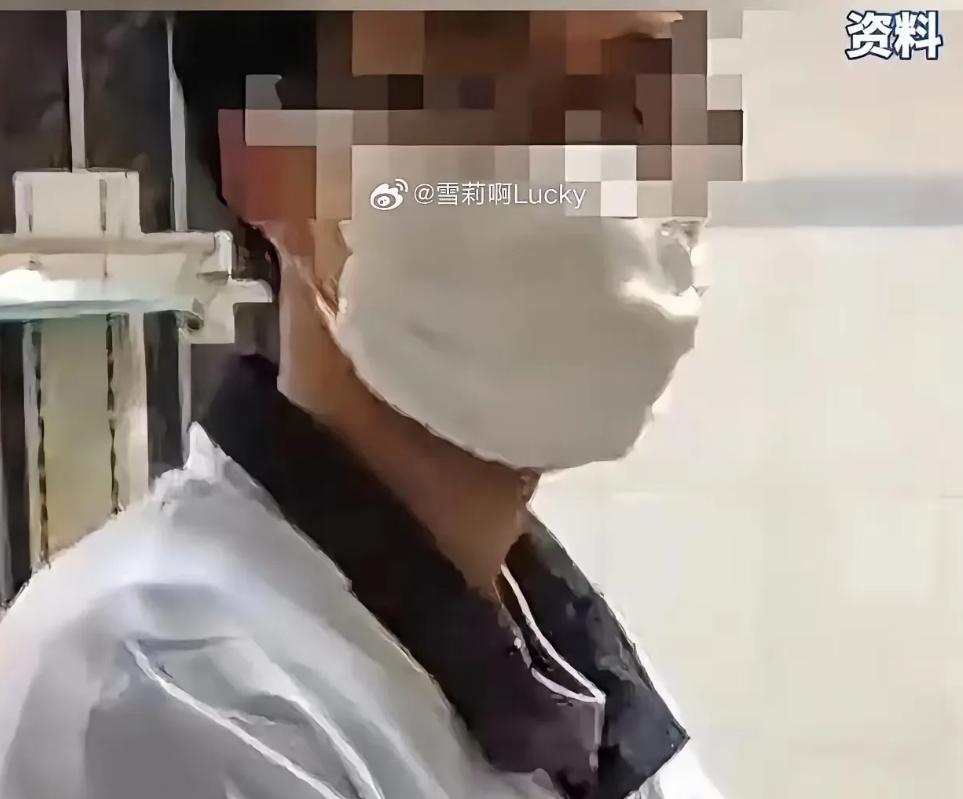 学历真不能代表人品。
博士后又怎样。好多人说现实中有不少人喜欢高学历，觉得读书多