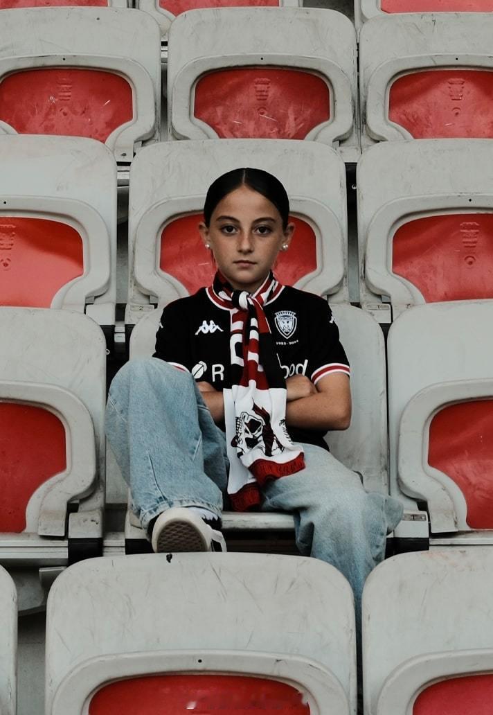 为球迷而生！尼斯发布俱乐部死忠球迷组织Populaire Sud成立40周年特别