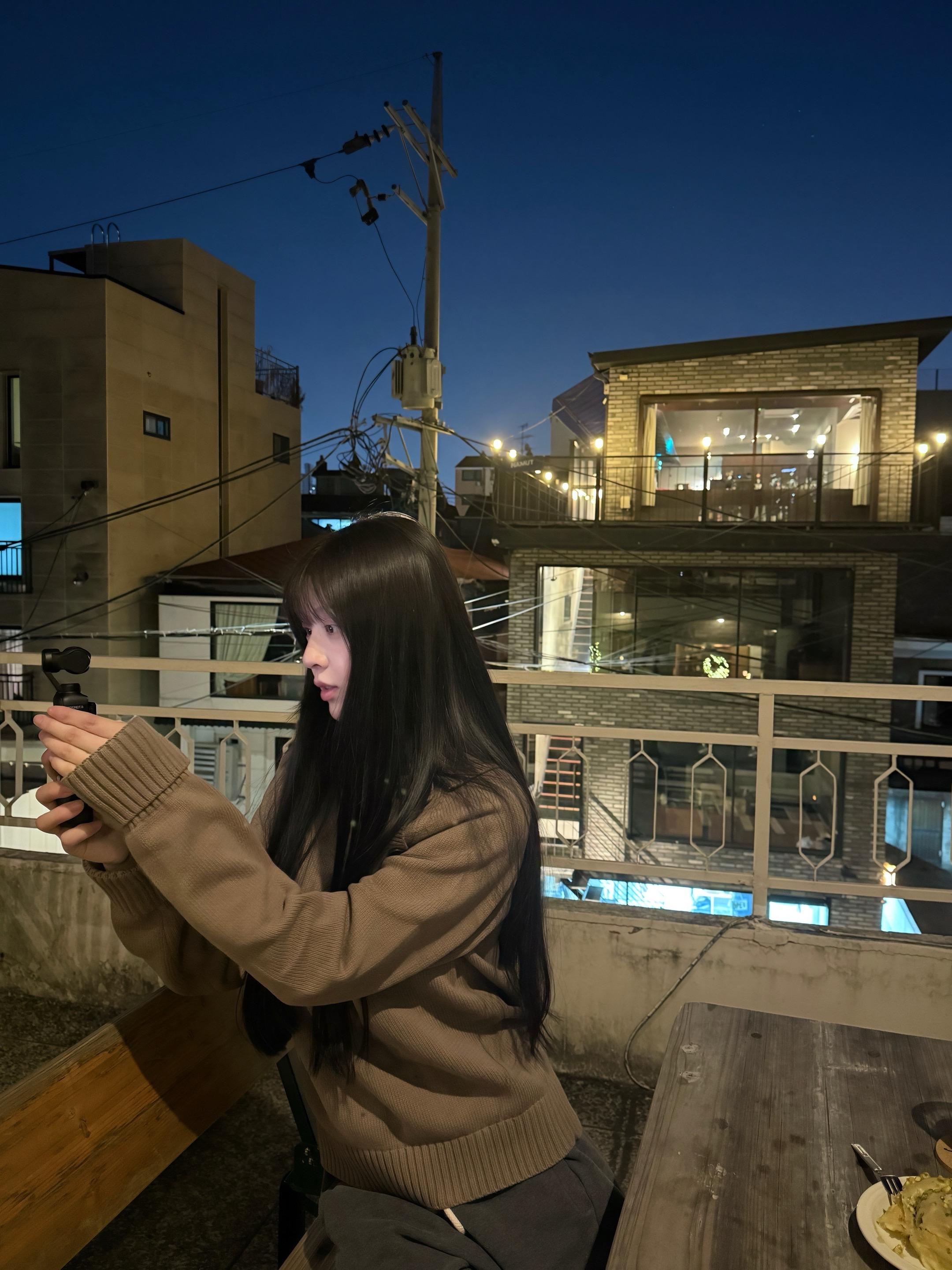 你什么时候才能明白 我根本不需要别人爱我