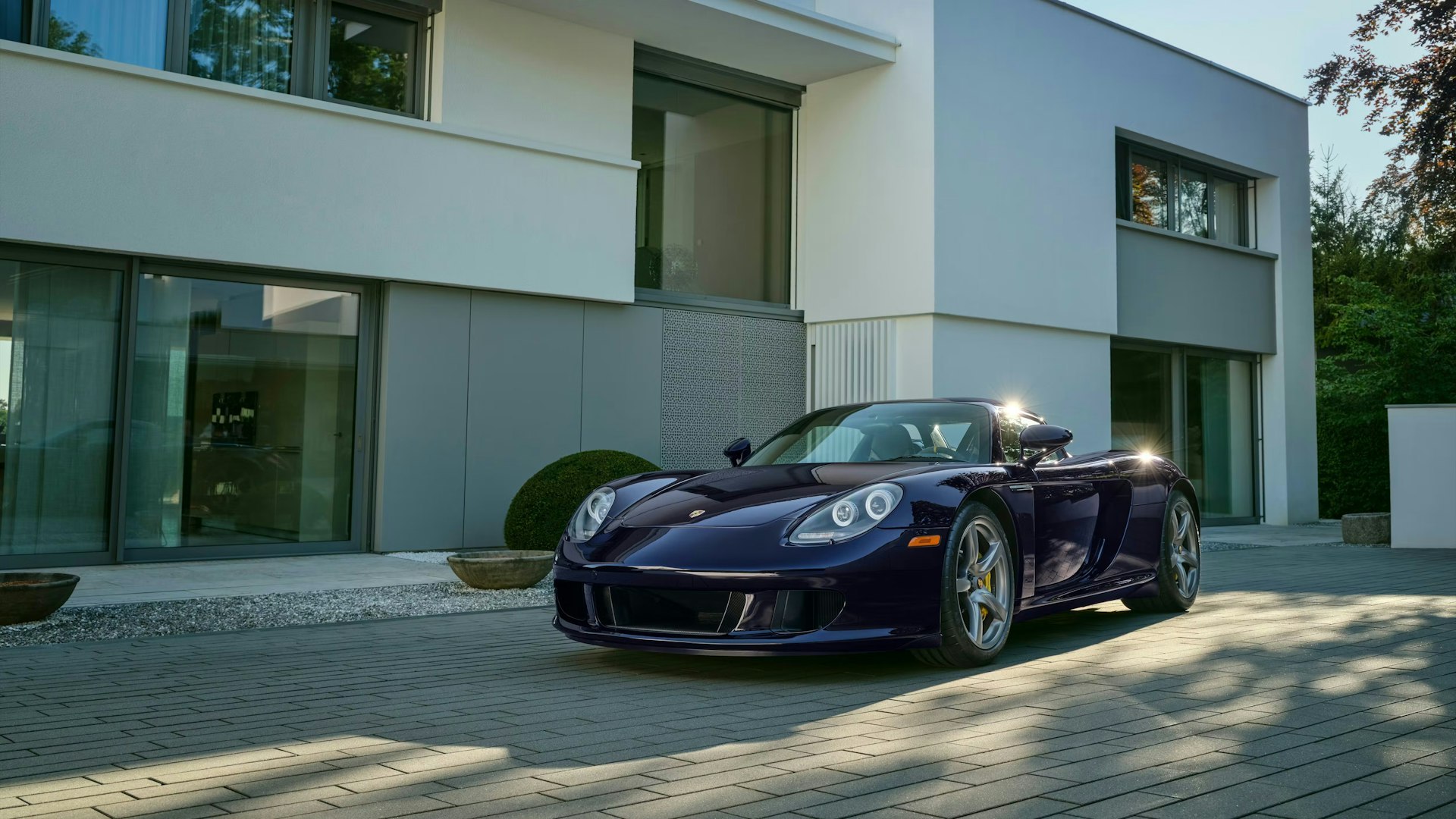 shen车视界 再分享一台官方翻新重制的Carrera GT，独特的Amethy