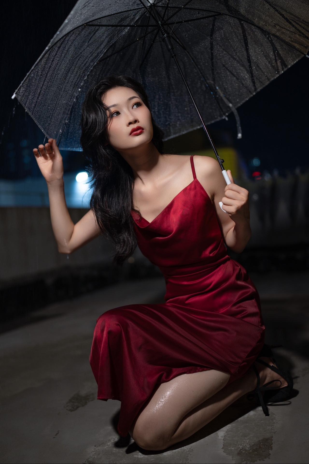 人工降雨#雨天拍照 #人像摄影 #南宁拍照 #南宁摄影 #夜景人像