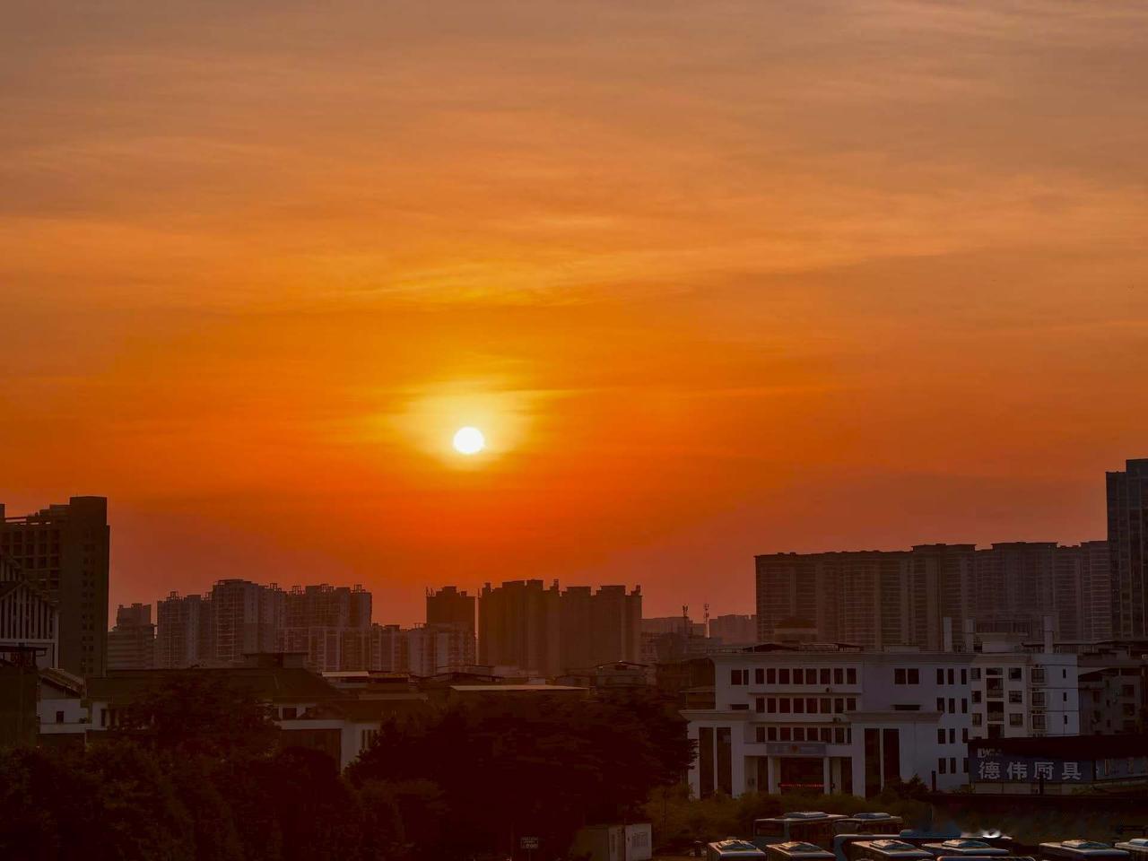 教育学家说：“一个孩子被养废的标志，从来不是成绩差，也不是不听话，而是这九个字：
