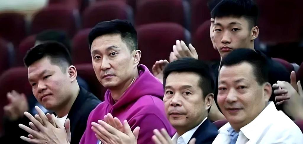 辽宁4月1号官宣签下德国联赛篮板王杰登-勒迪那天，广东宏远的球迷群直接炸了锅。这