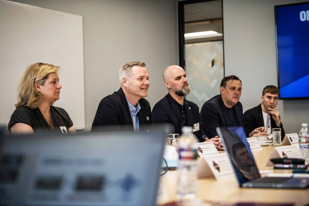 达姆施塔特代表团访问德克萨斯州圣安东尼奥由达姆施塔特主席马库斯·普菲茨纳率领的代