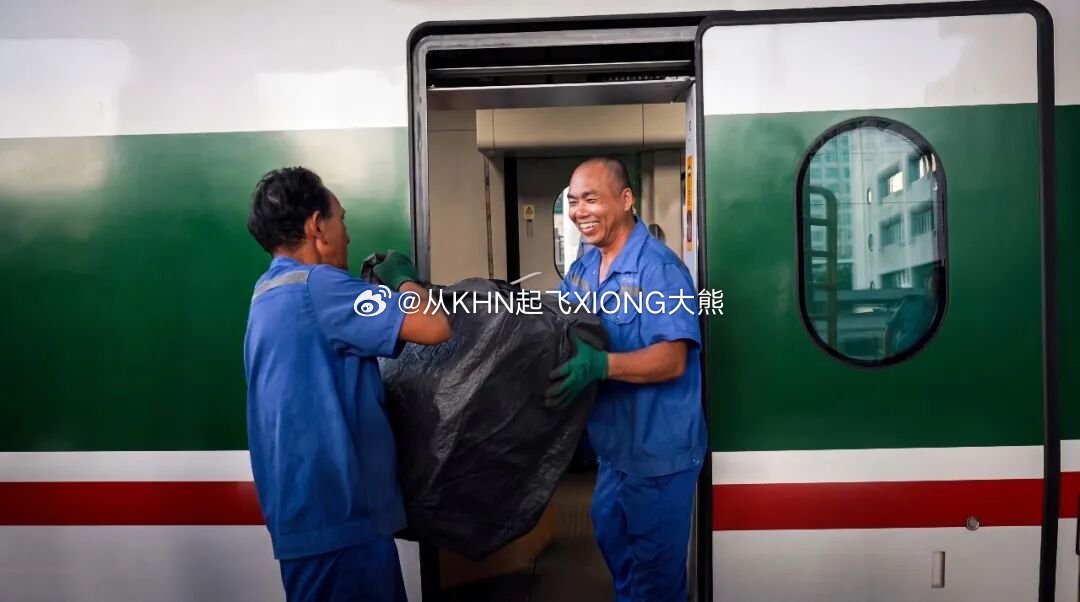 【英雄城交通•铁路 | 全国首秀！动集带货直“飞”北京】 南昌稳中求进高质量发展