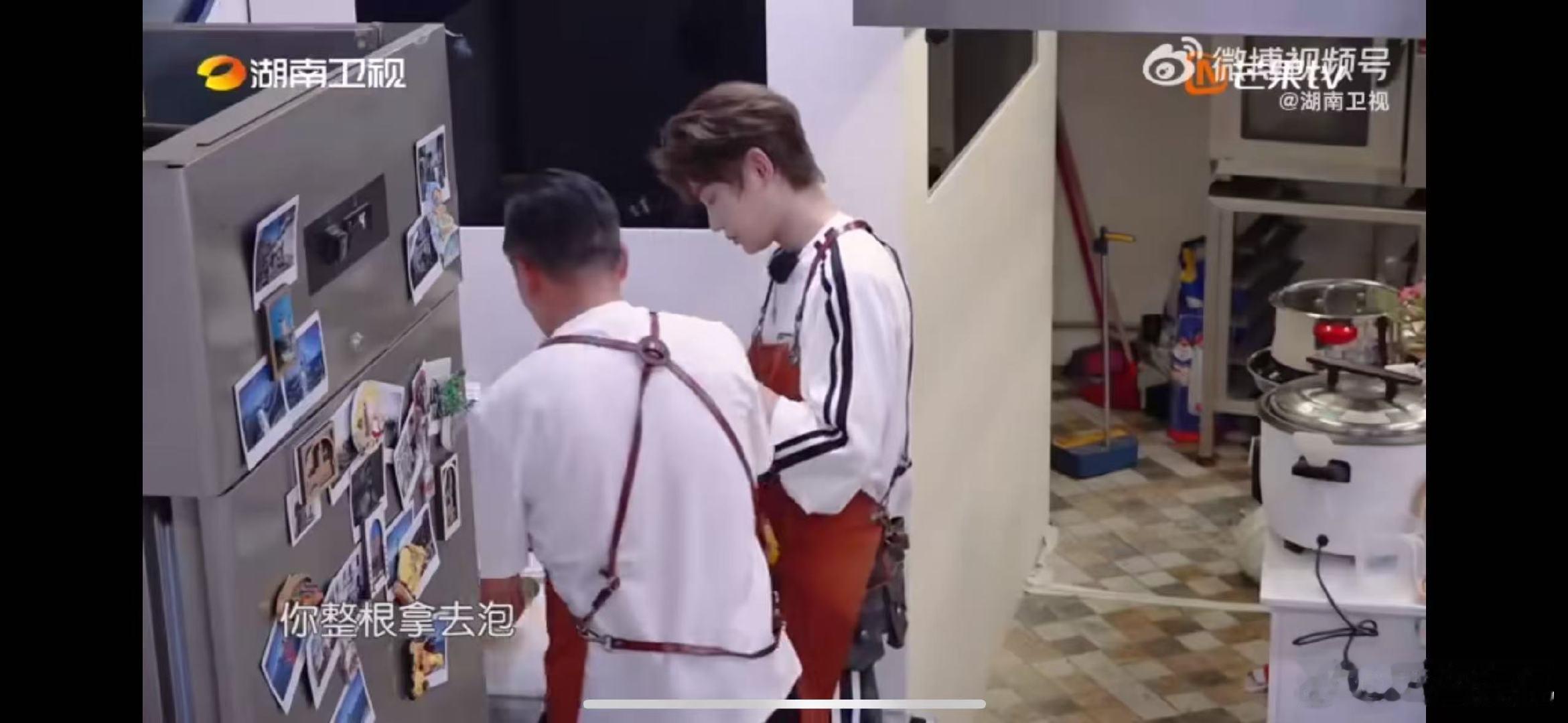 丁禹兮切蓑衣黄瓜不达目的不罢休中餐厅中餐厅名场面哇哦！中餐厅里丁禹兮执着于切蓑衣