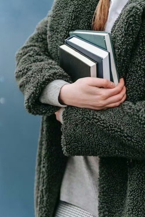 ​误解本是人生常态，理解反是稀缺的例外。——罗翔《圆圈正义》​​​​​​