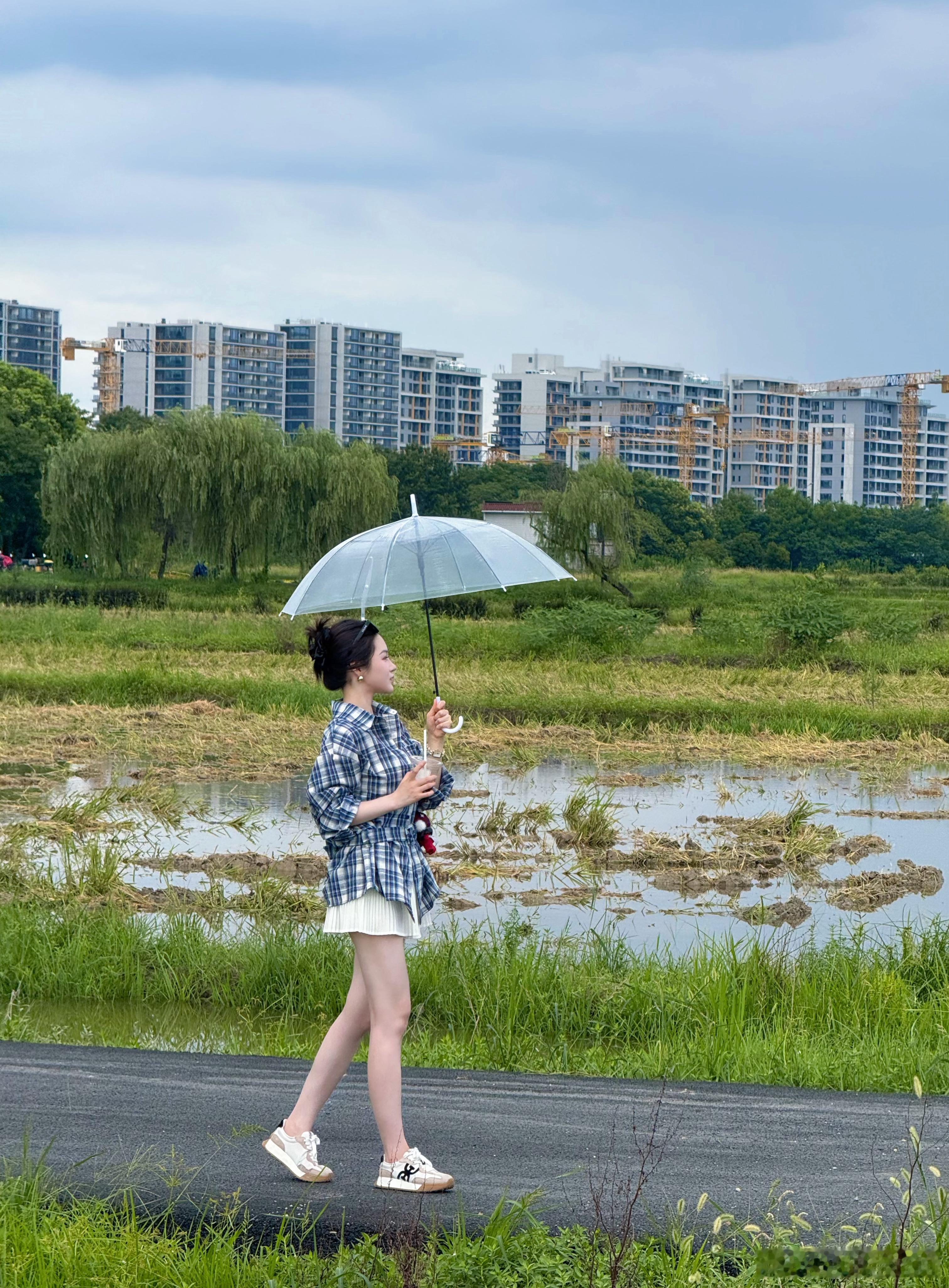 姐妹们你们认识十个勤天 不我发现我身边喜欢他们的都是可可爱爱热情积极善良的女生?