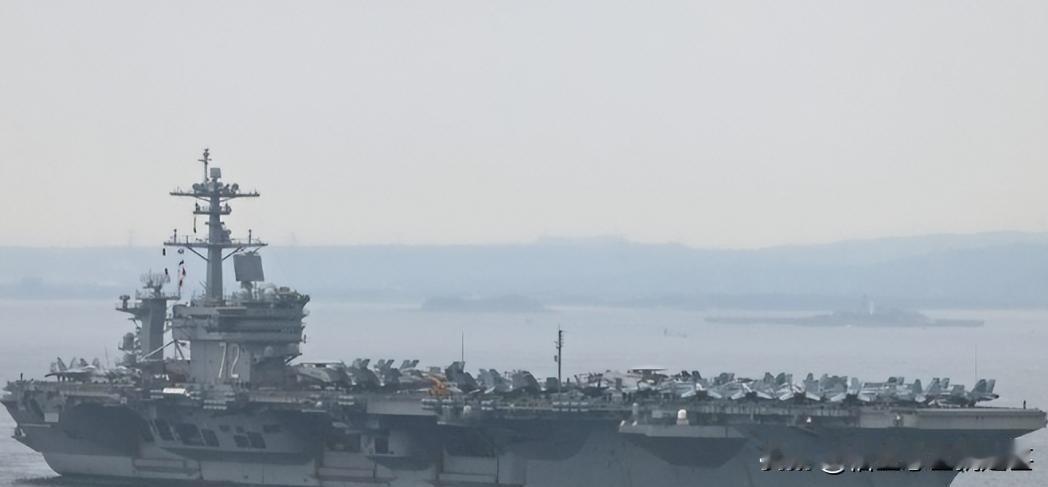 伊朗塔斯尼姆通讯社等外媒2026年8月11日报道，美国“亚伯拉罕·林肯”号航母（
