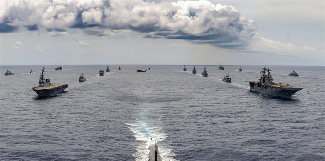 解放军当面知会美方后，封锁黄海超300小时，福建舰抵达指定地点。只要高市早苗不撤