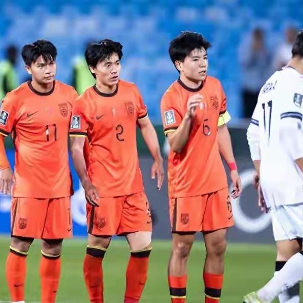 啥情况？中国U23男足在赛场上居然完成历史性逆转，连抢四分，这消息一出来，球迷们