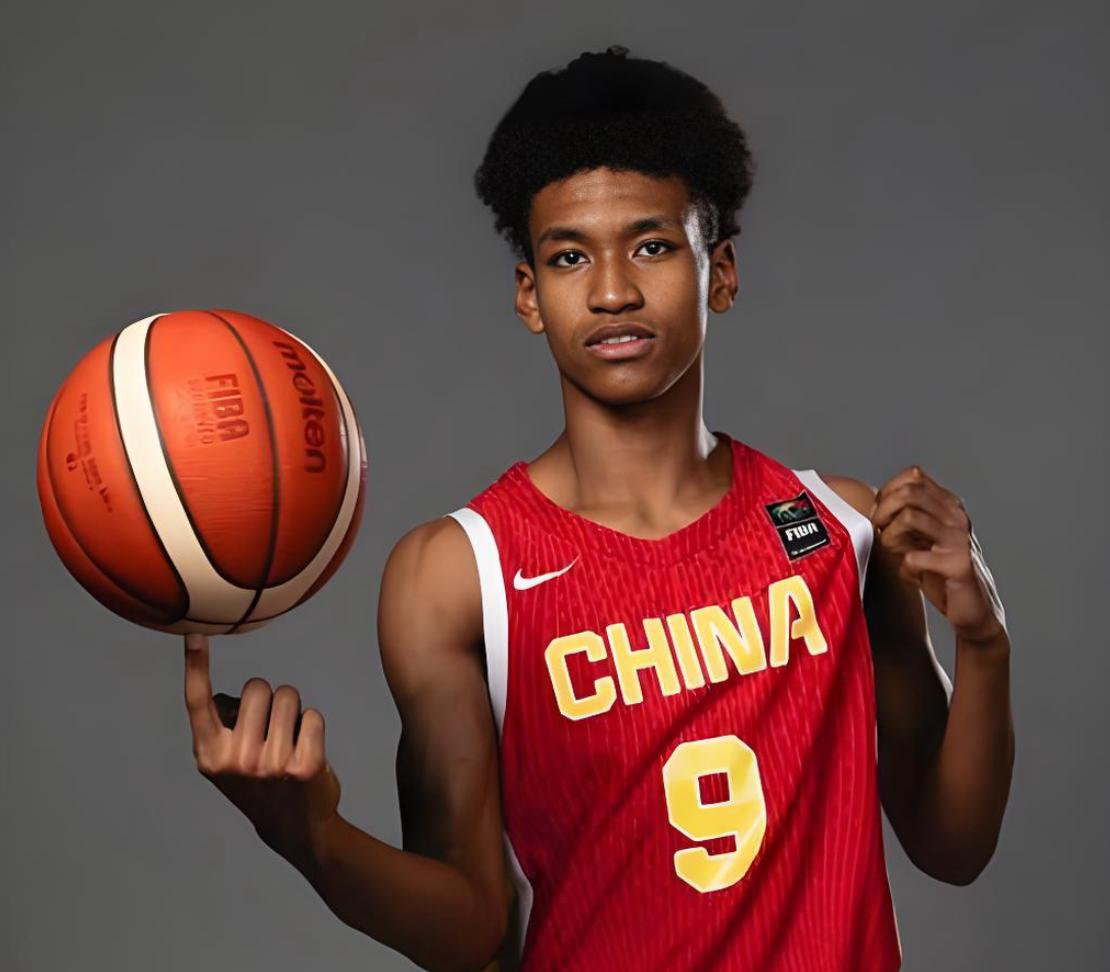 中国男篮国青主力球员，未来之星！CBA体测都过不了，球迷：太丢人了……
CBA新