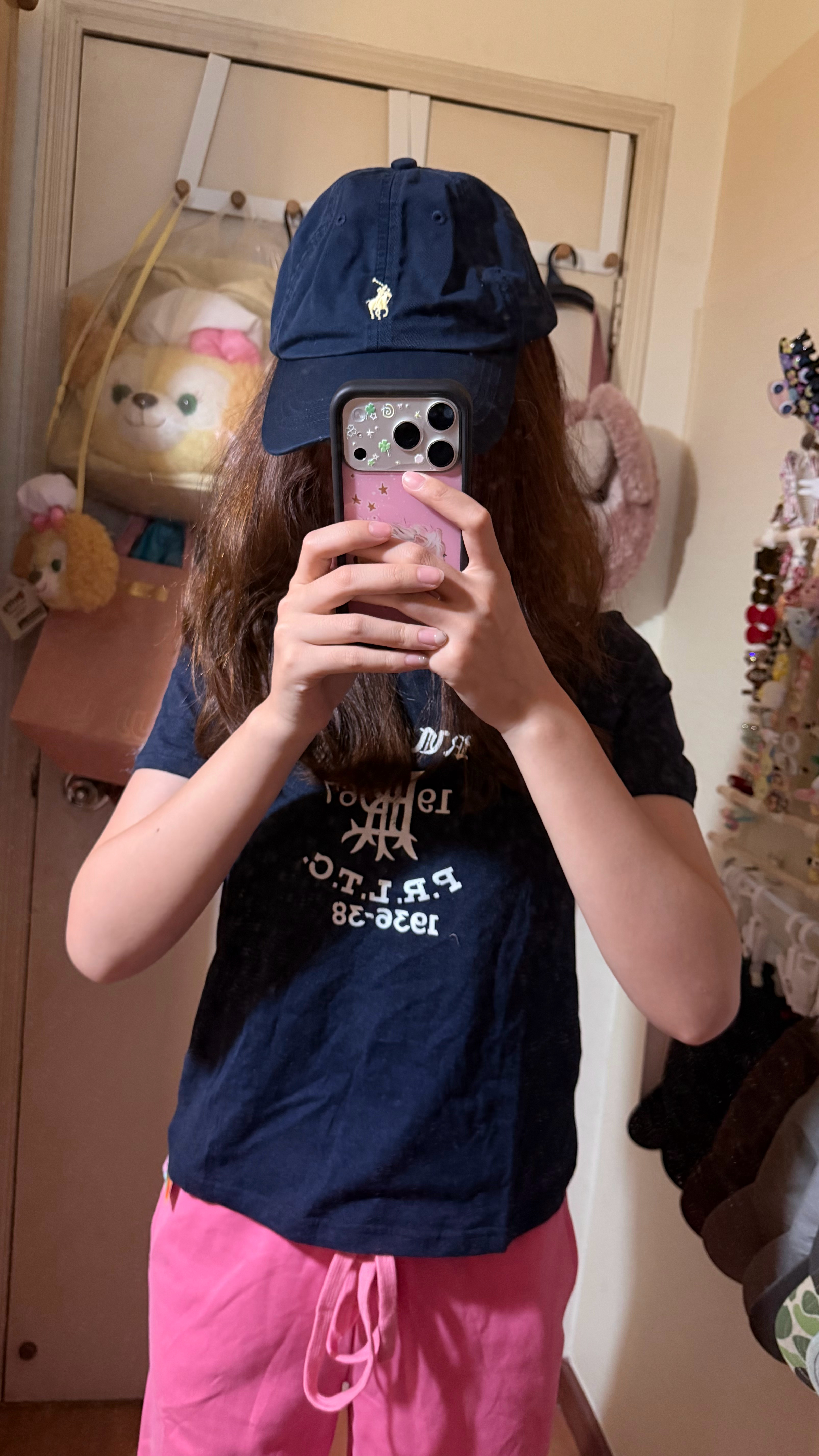 藏蓝色的衣服好显白！！！！ 