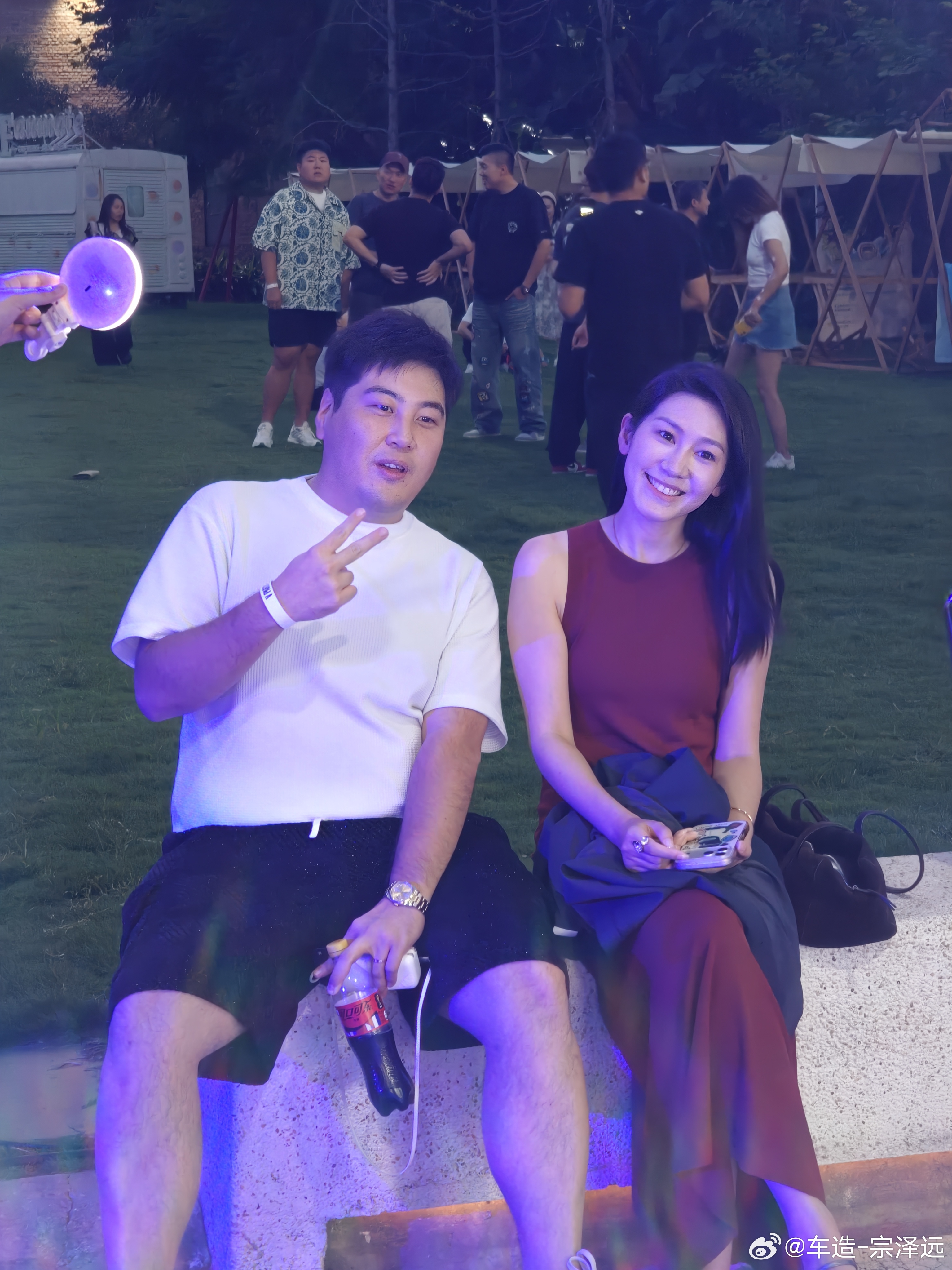沾沾最近车圈要办婚礼的两对新人喜气先去南京参加的婚礼，再去张家口参加的婚礼 