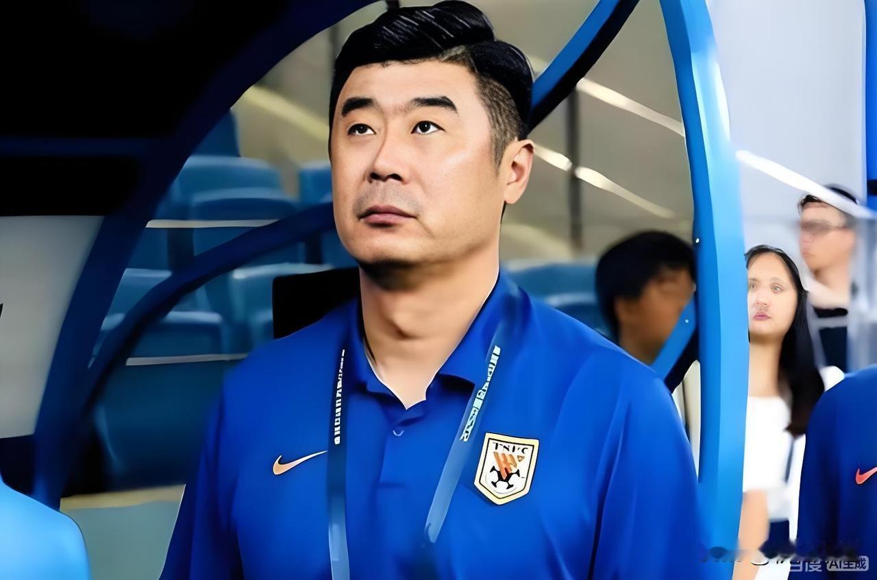 不合适！韩鹏宿茂臻谈现役球员基本功不扎实的说法。
首先认为，可以讲这类话的人，自