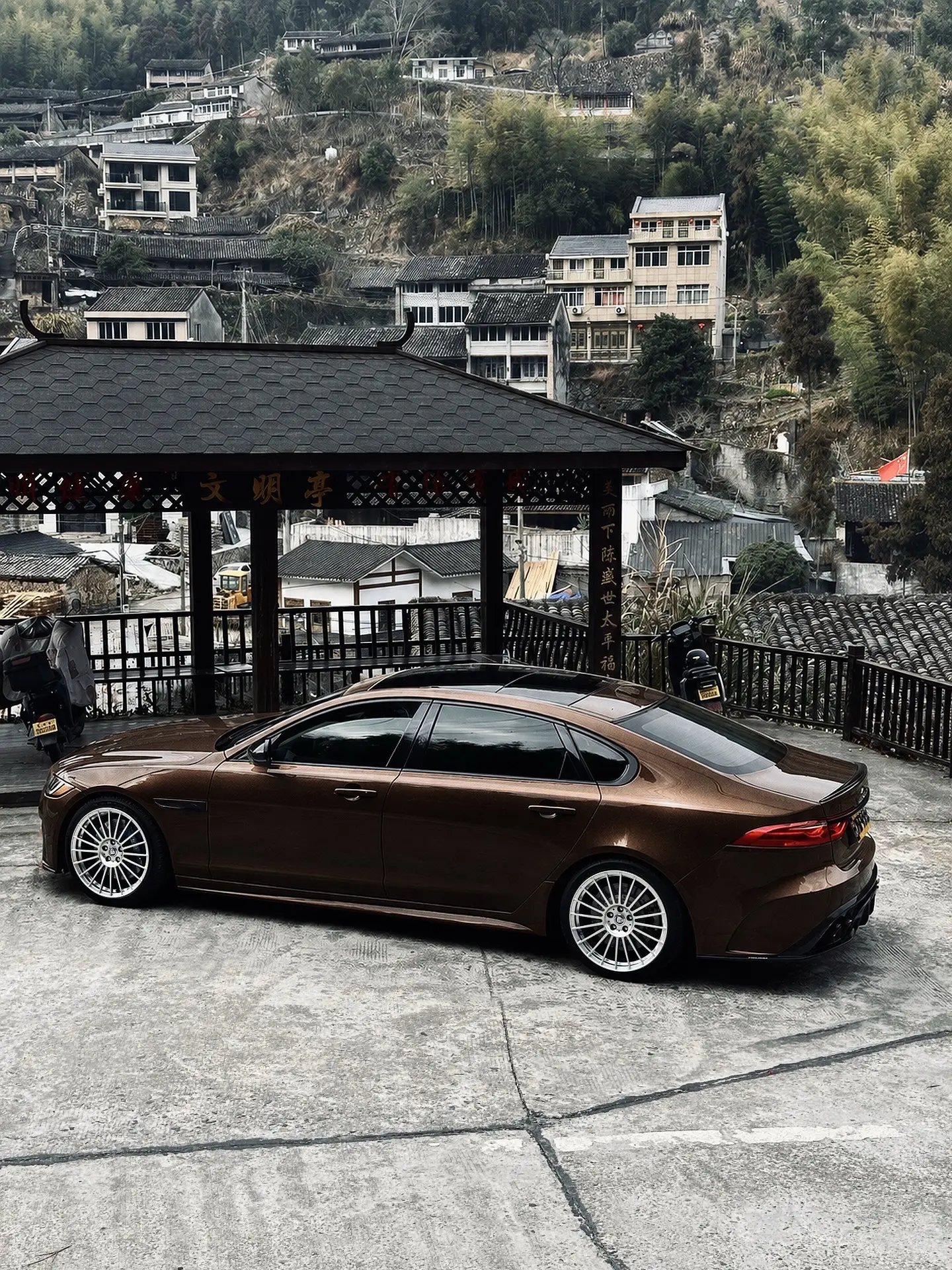 Roadtrip，JaguarXF.