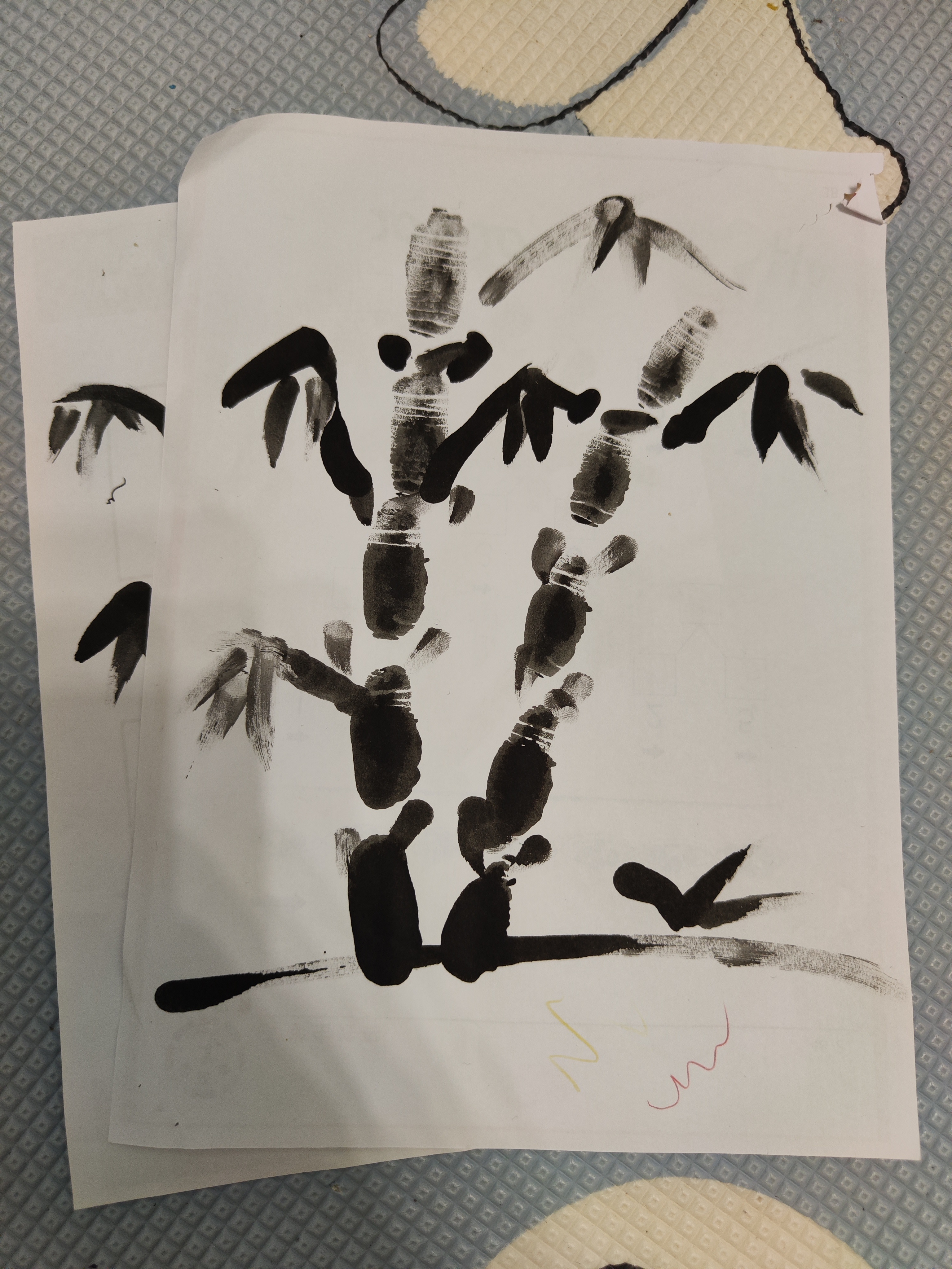 小学时课外班学的手艺。