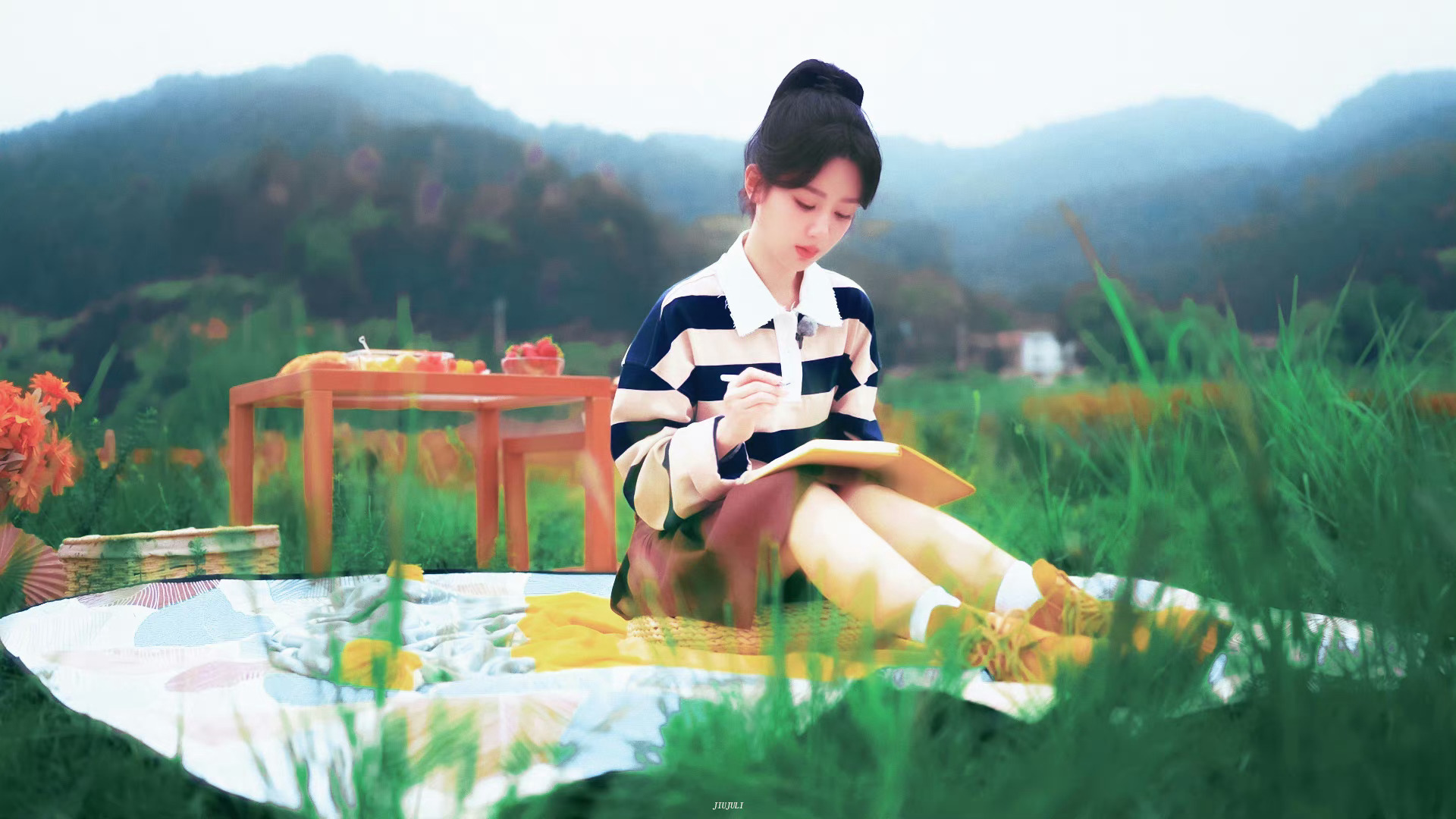 #杨紫[超话]# 旎的美好生活💛图 cr #1106陪杨紫浪漫环游# ​​​