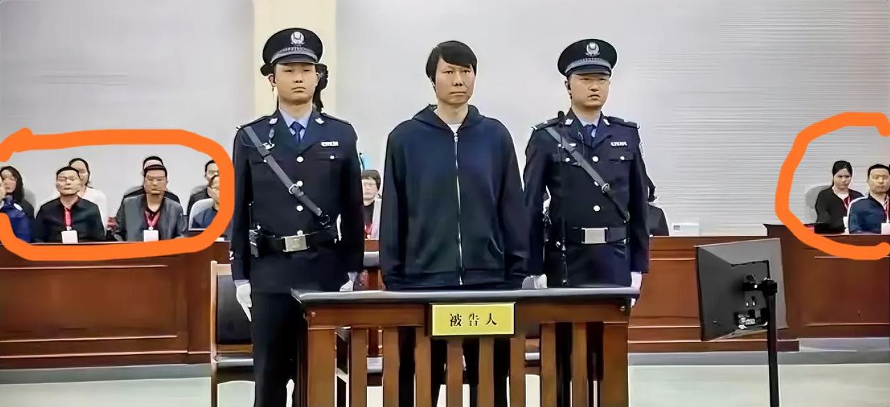 真没想到呀！李铁一审被判了20年，比人们预期要“轻”了很多！也不知李铁是“高兴”