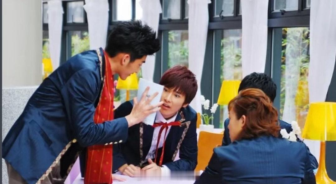 我先关心楚雨荨是谁每个年代都有自己的流星花园新版流星花园选角引爆全网，张卓尔饰演