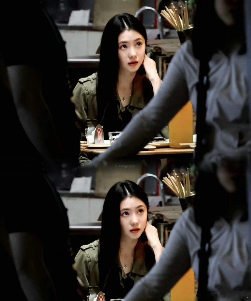 刘浩存真的除了发缝，其他美的都都像是造型 ​​​