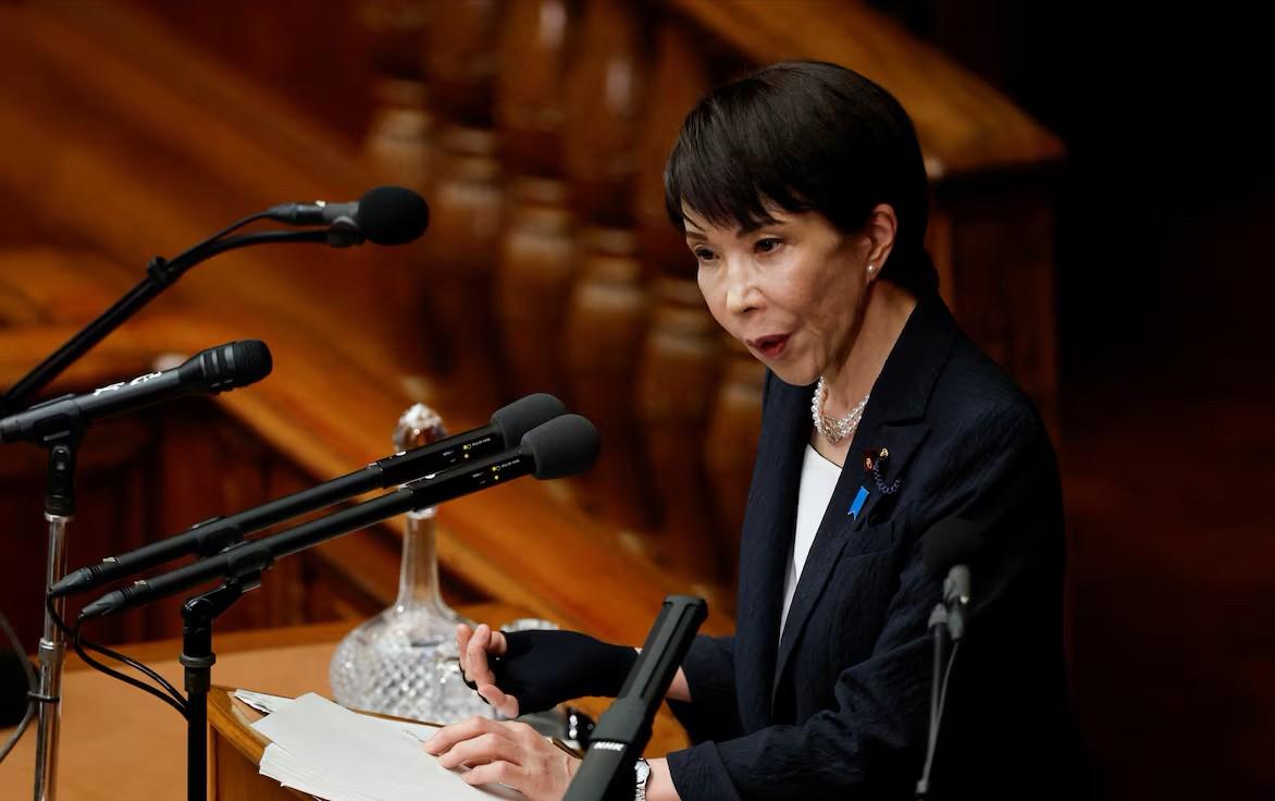 路透社今天（2月20日）报道：“日本首相高市早苗周五在当选后的首次国会演讲中警告