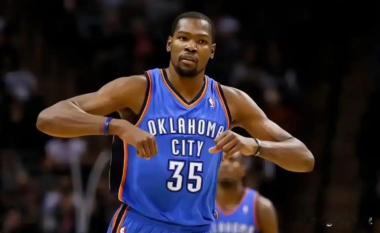 杜兰特真纠结啊

前NBA球员迪昂-韦特斯在一档节目中谈到了2016年杜兰特加盟