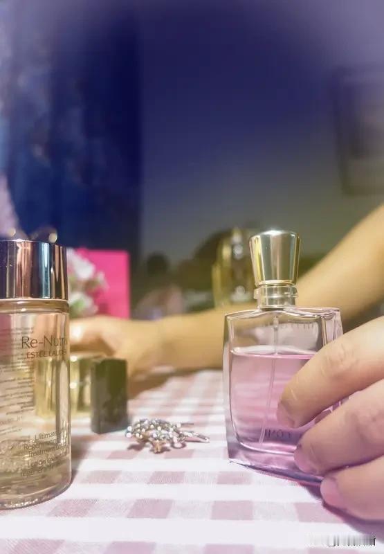 什么年龄段的女人最有女人味? 要说什么年龄段的女人最有女人味，我觉得30 - 4