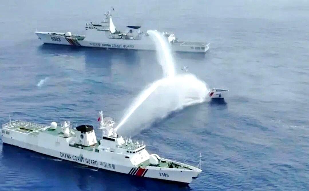 突发！
中国演训区域被大量船只冲闯。
3月25日，中国海警通报，菲律宾在中方黄岩