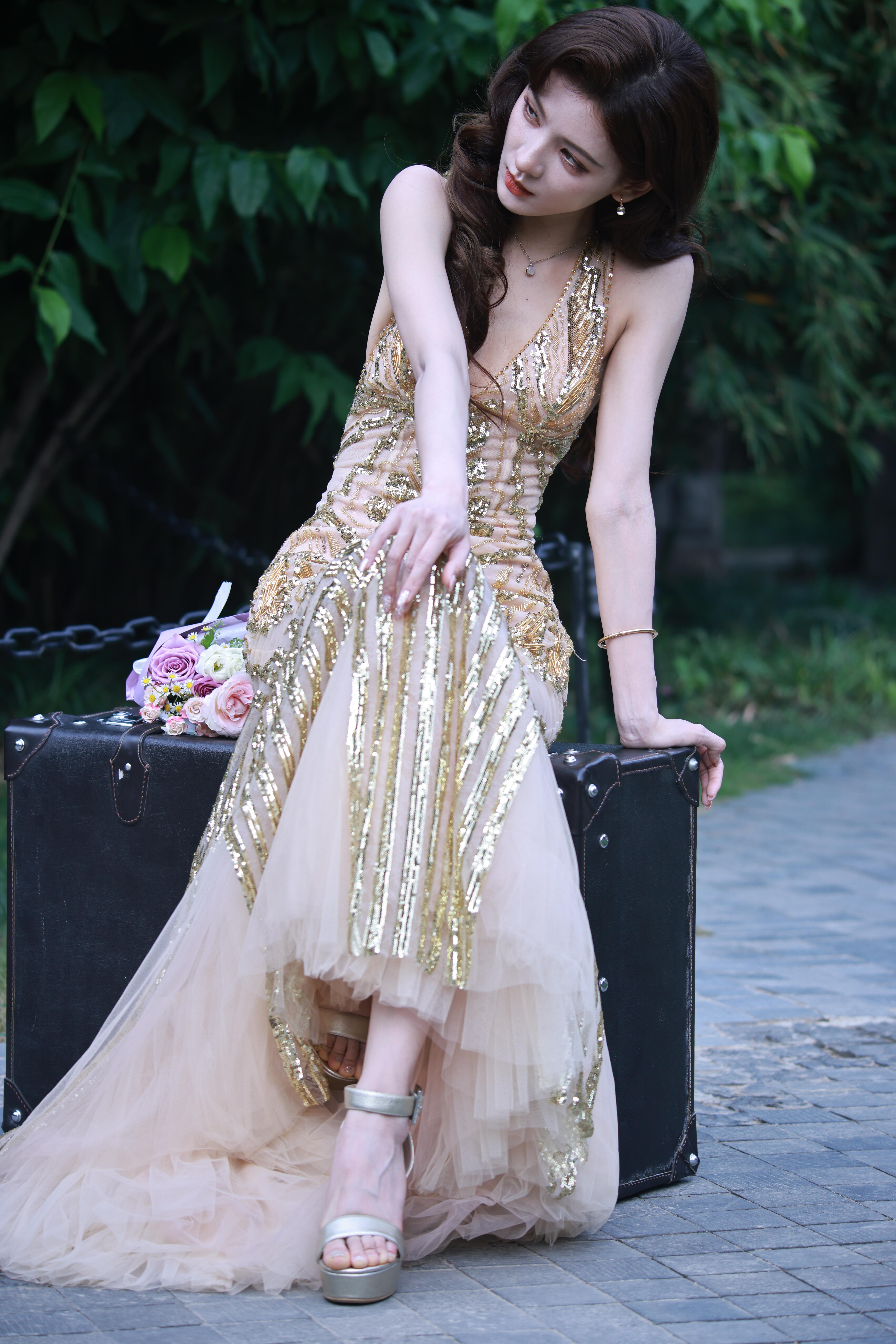 张予曦 x 生图十八宫格·极致美丽