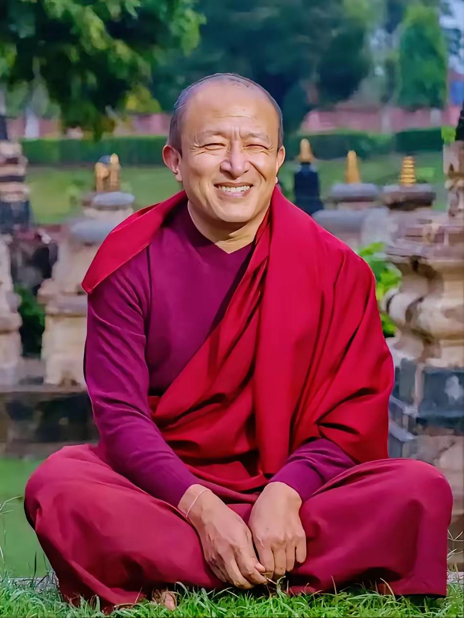 宗萨仁波切：“不要以为，每天忙忙碌碌就是好的，有些人连停下来的机会都没有。而你能