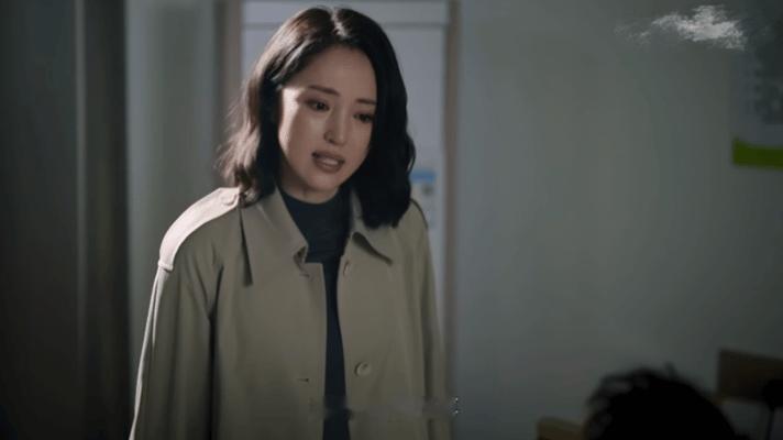 董璇新剧也没逃过中年危机董璇能不能吃点好的，新剧《不期而遇的生活》一集集齐房产失