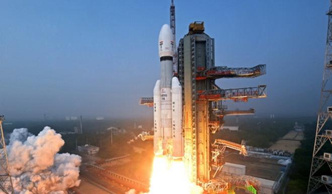 印度发射了有史以来最重的有效载荷！12月24日，LVM3运载火箭从斯里赫里戈达萨