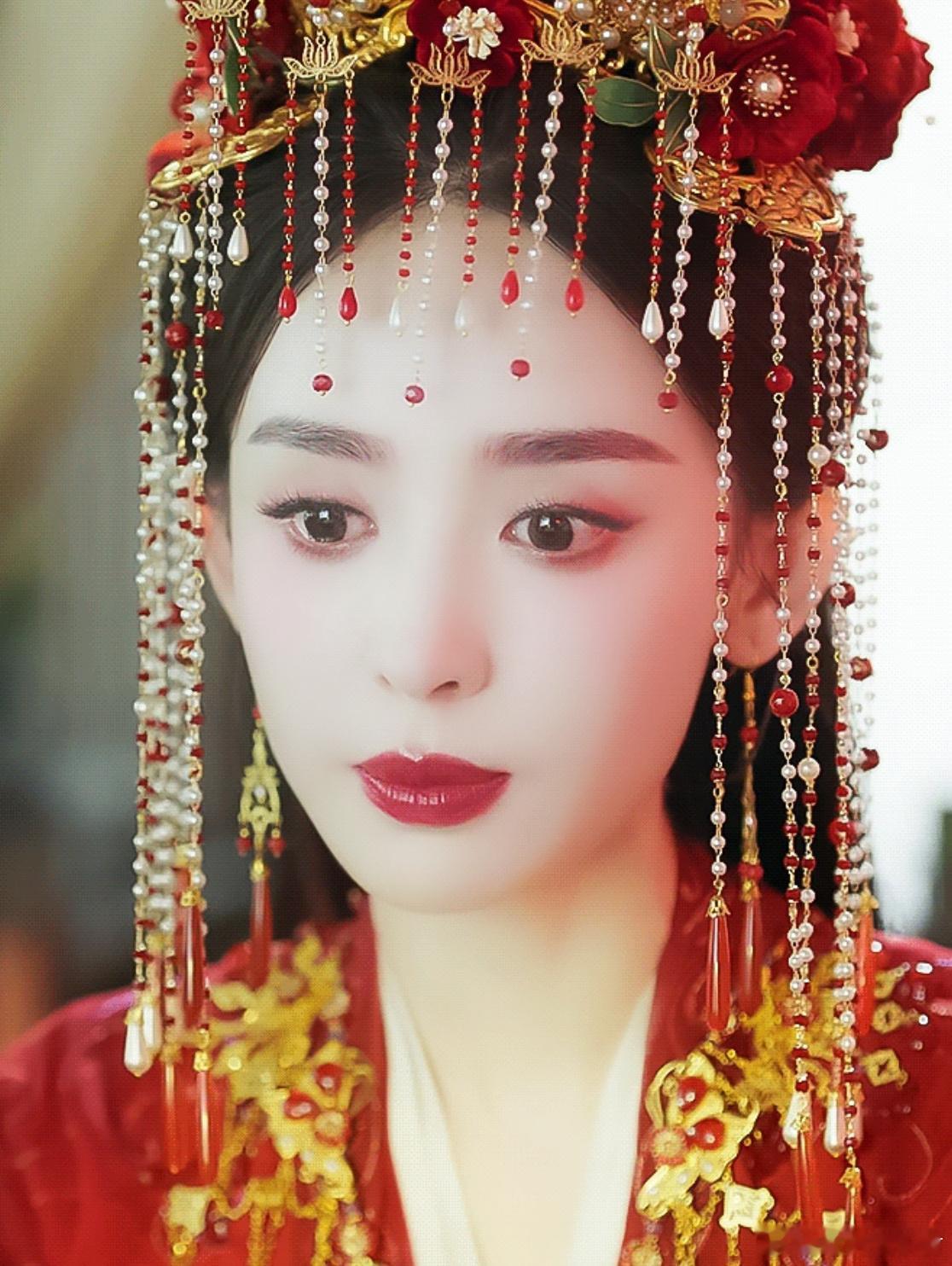 娜扎[超话]  娜扎赴山海 萧雪鱼第三组造型美图 ​​​