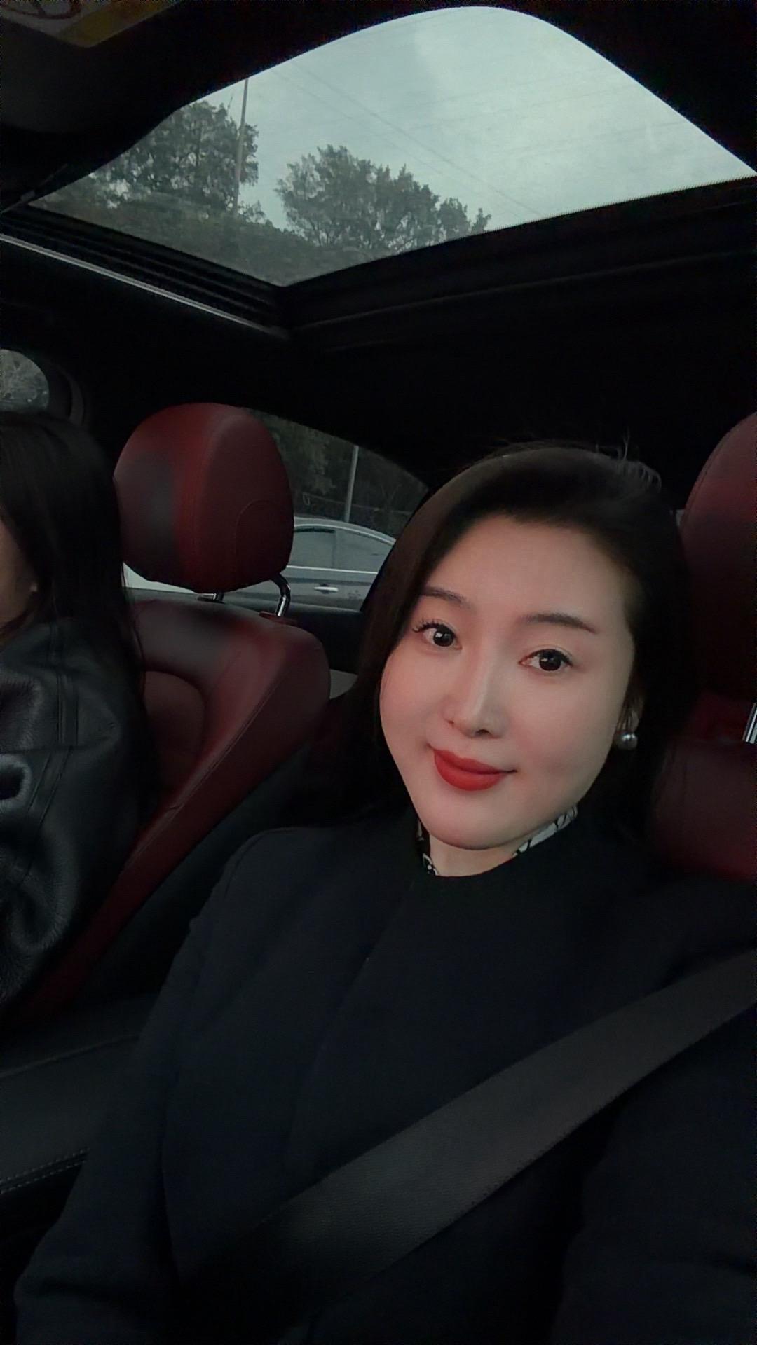 爱别人要适可而止，爱自己要火力全开！💙😁💙🥰