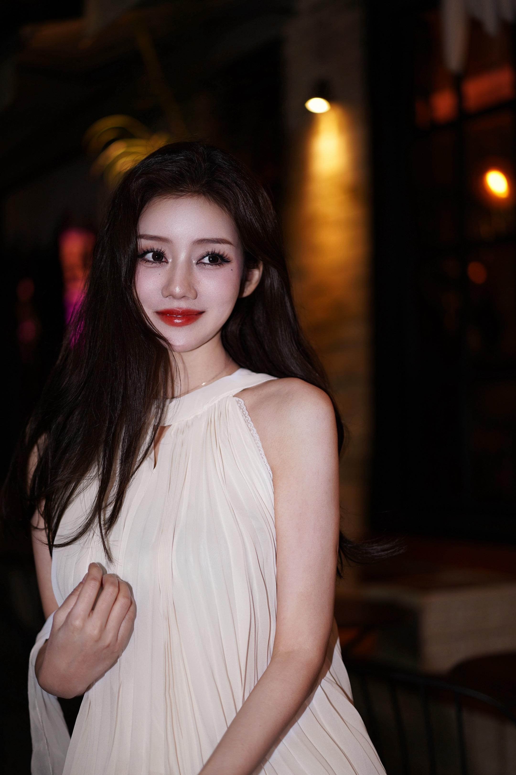 我应该是发光发亮的 我一定会幸福的